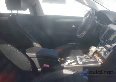 2014 Volkswagen Cc 2.0T Sport z USA, uszkodzony, nr VIN WVWBP7AN3EE514894